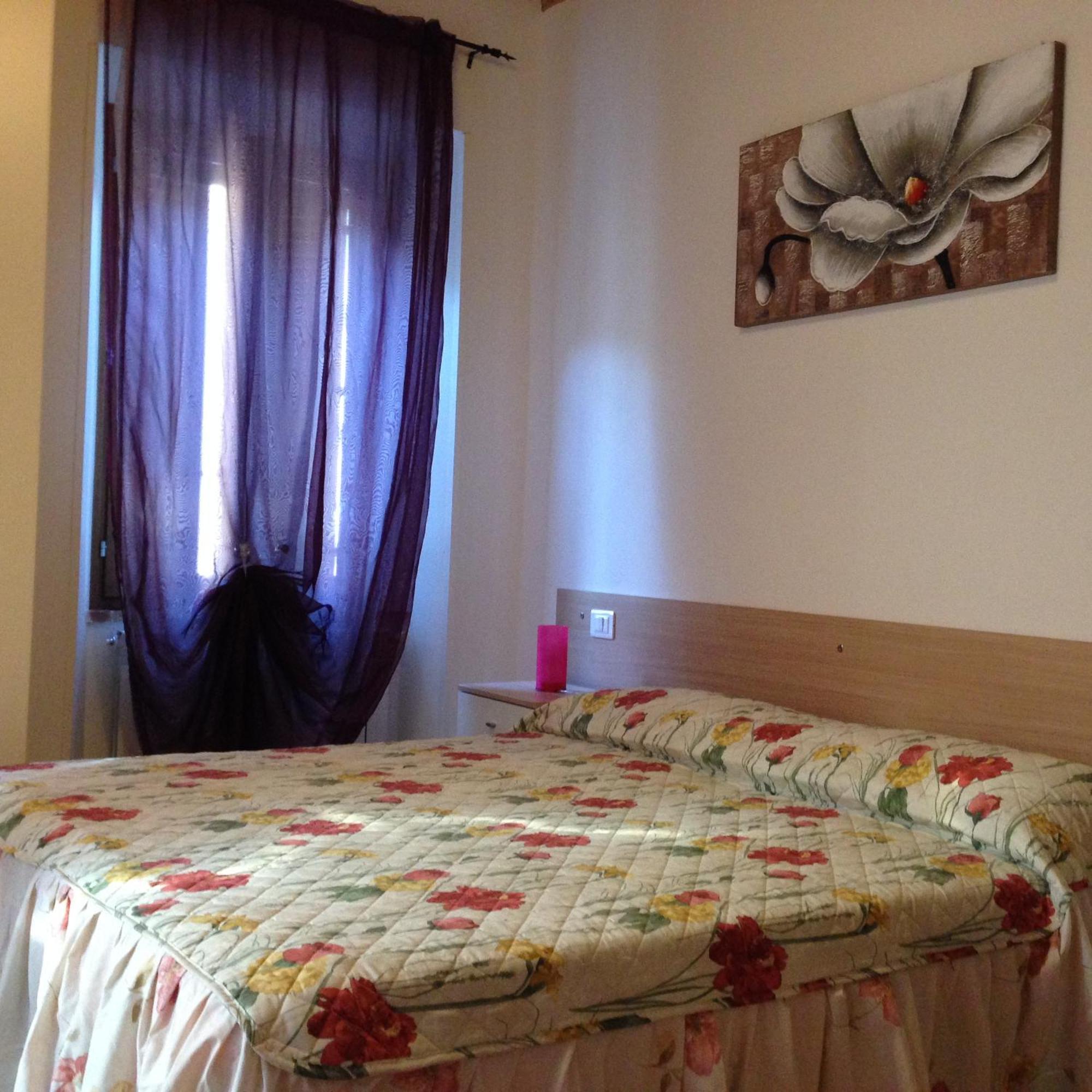 Borgo Rosia Holiday House Bagian luar foto
