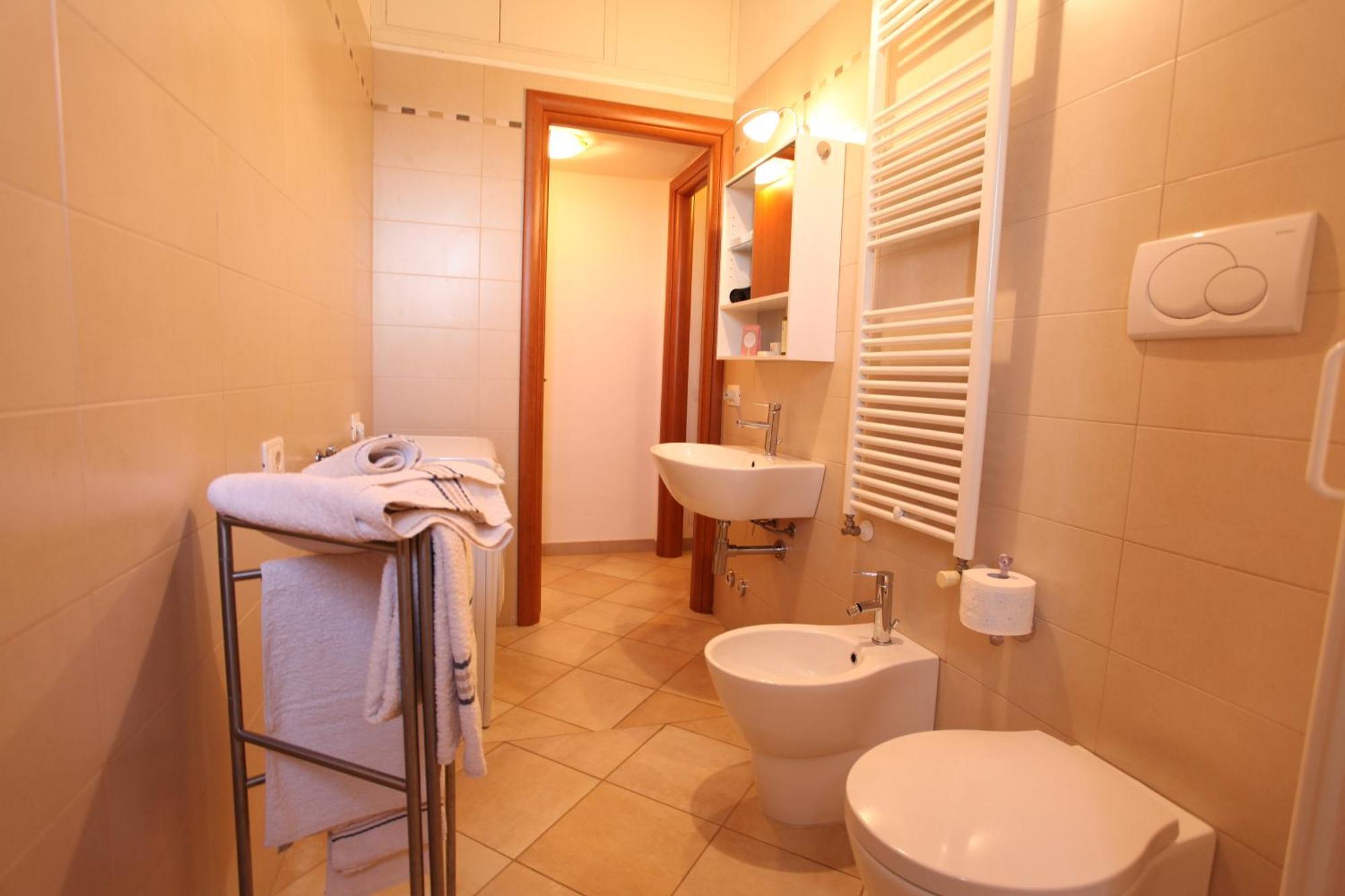 Borgo Rosia Holiday House Bagian luar foto