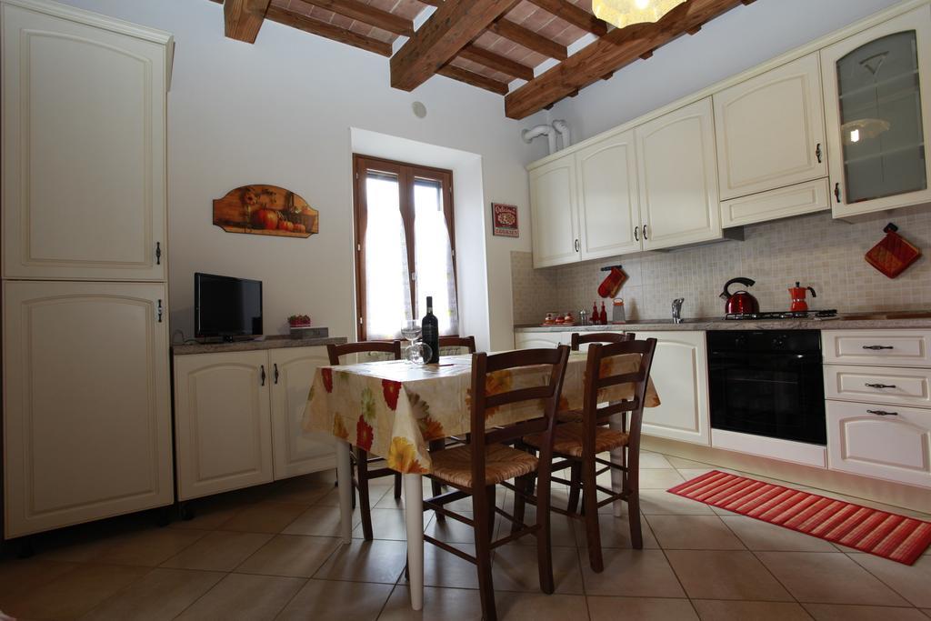 Borgo Rosia Holiday House Ruang foto