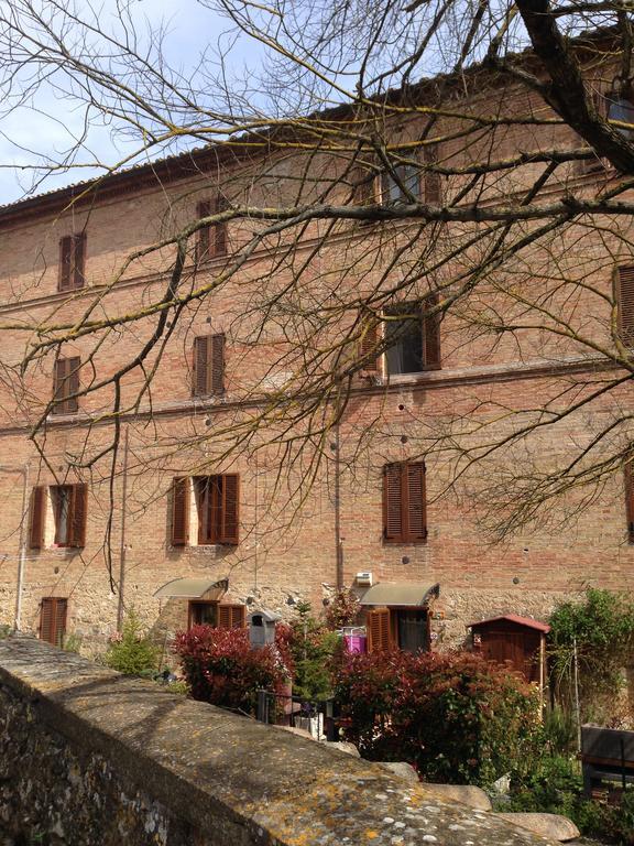 Borgo Rosia Holiday House Bagian luar foto